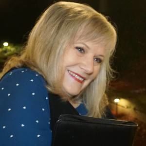 Meet your Posher, Donna